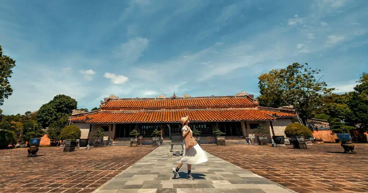 Tomb of Tu Duc - Hue